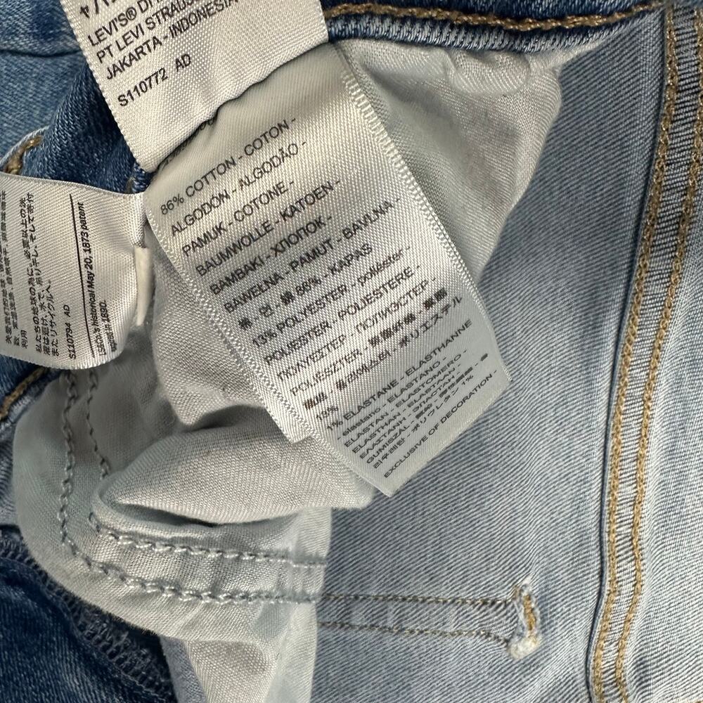 Levi's Women's SilverTab High Waisted Mom Jeans Retro Baggy Stretch Denim 32x27 - Picture 9 of 10
